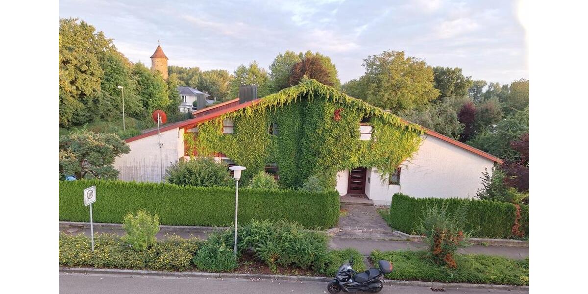 Einfamilienhaus Lauingen (Donau) - 7 Zimmer, 265 m&sup2;, 750.000&euro; | Angebot:25543378