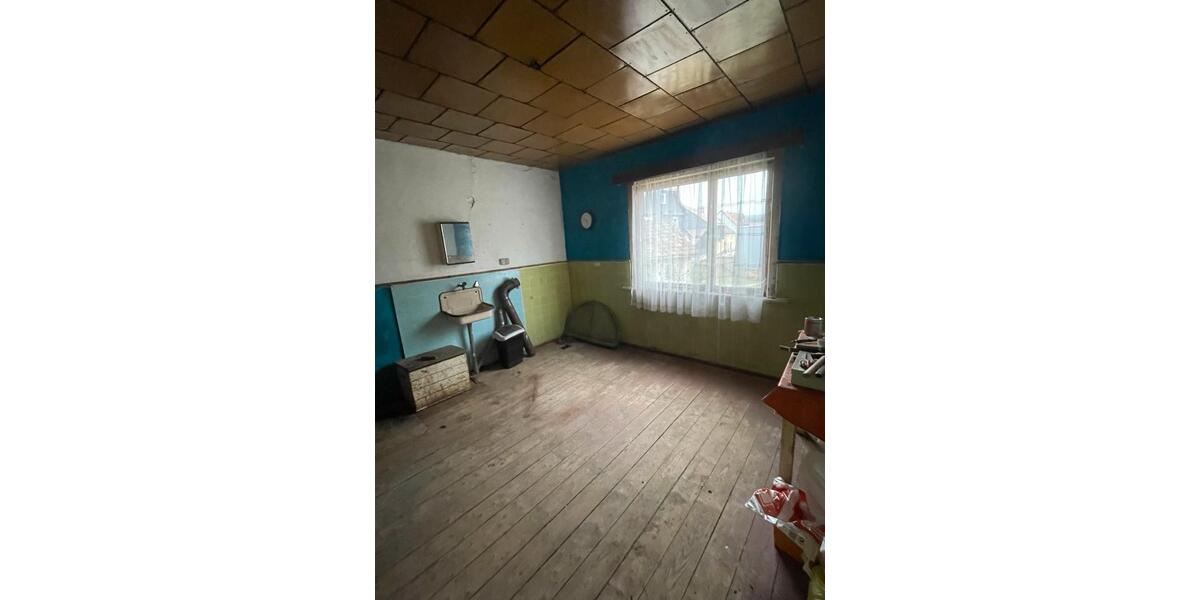 Einfamilienhaus Ilmenau - 8 Zimmer, 149 m&sup2;, 49.000&euro; | Angebot:26947679