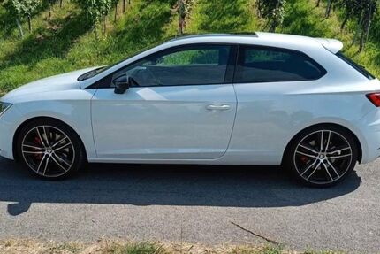 Seat Leon 137.000 km 16.000 € Obersulm 74182