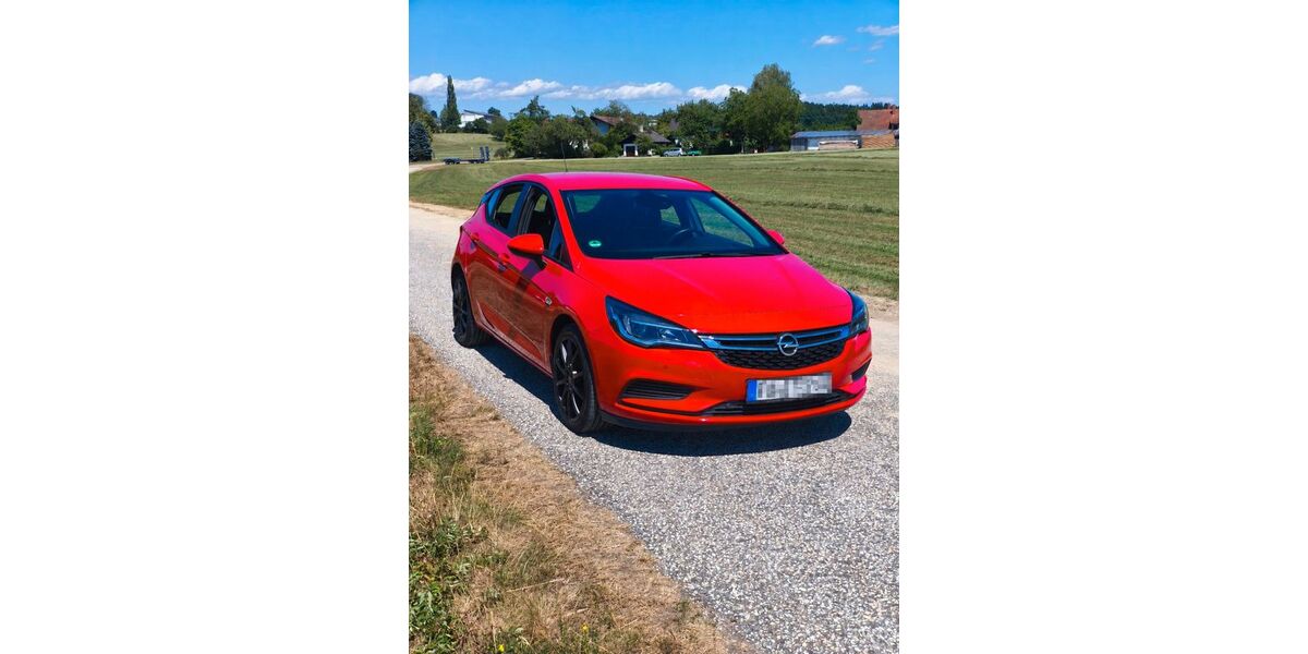 Opel Astra 115.000 km 9.499 &euro; Tiefenbach 94113