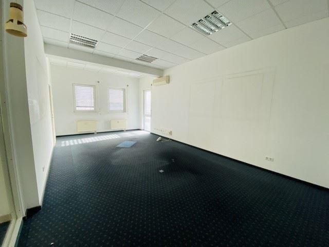 EUPORA® Immobilien: Moderne Gewerbe-Bürofläche in Kirchheimbolanden. zimmer