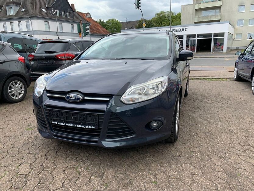 Ford Focus 115.000 km 6.590 € Moers 47443