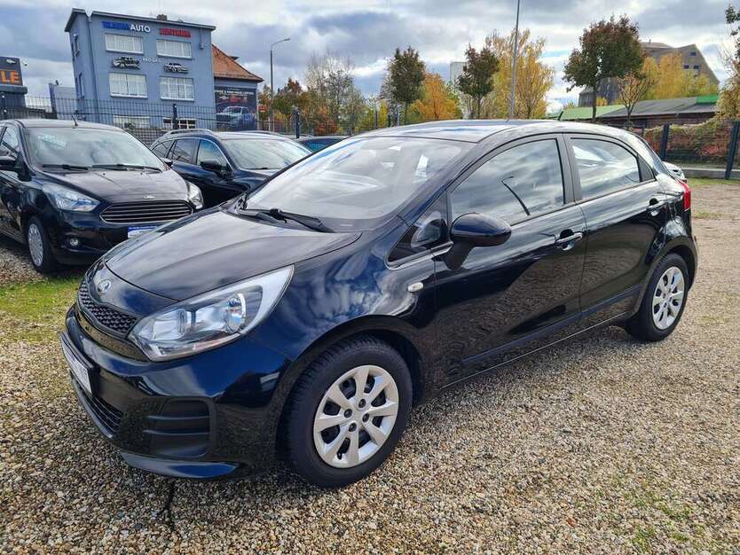 Kia Rio 41.307 km 7.490 € Leipzig 04179