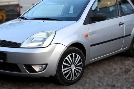 Ford Fiesta 180.000 km 1.300 &euro; Gelnhausen-Roth 63571