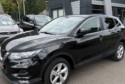 Nissan Qashqai 57.669 km 14.699 € Trier 54294
