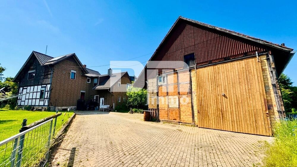 Charmantes EinfamilienhausResthof mit viel Platz, modernisierter Technik und idyllischem Garten - Einfamilienhaus Bad Gandersheim | Angebot:27207915