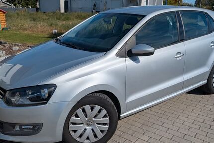 VW Polo 124.500 km 5.140 &euro; Karlsdorf-Neuthard 76689