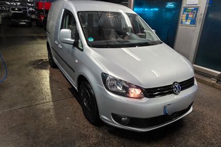 VW Caddy 129.000 km 10.999 &euro; KONSTANZ 78464