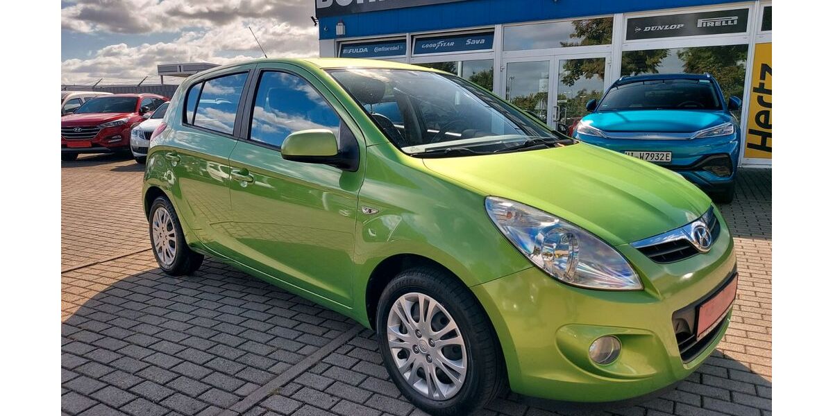 Hyundai i20 140.000 km 2.599 &euro; Leipzig 04328