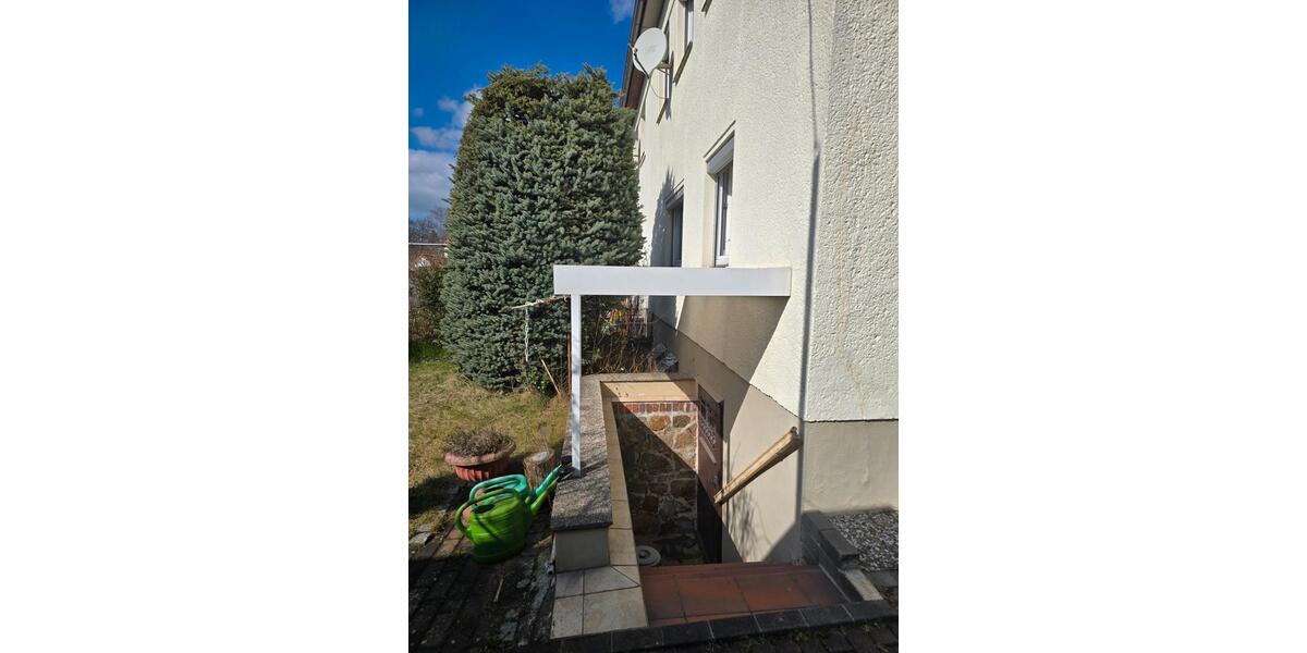 Doppelhaushälfte Markersdorf - 9 Zimmer, 106 m&sup2;, 230.000&euro; | Angebot:26398705