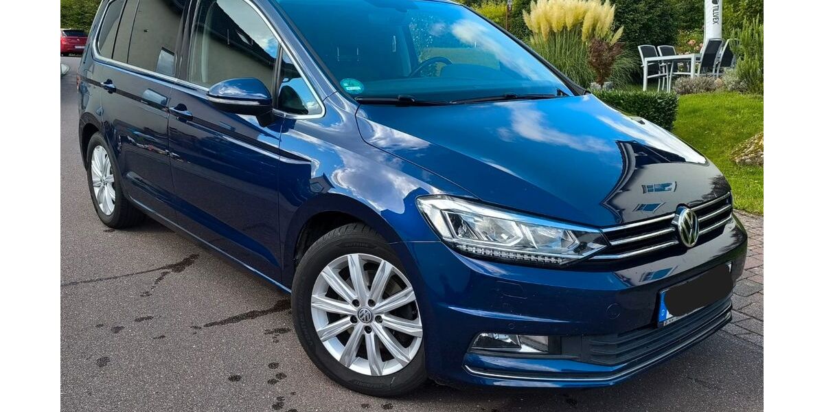 VW Touran 118.000 km 16.990 &euro; Föhren 54343