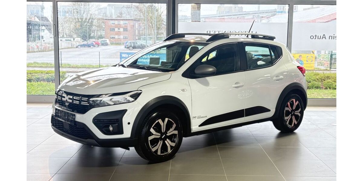 Dacia Sandero 30.000 km 14.899 &euro; Jülich 52428