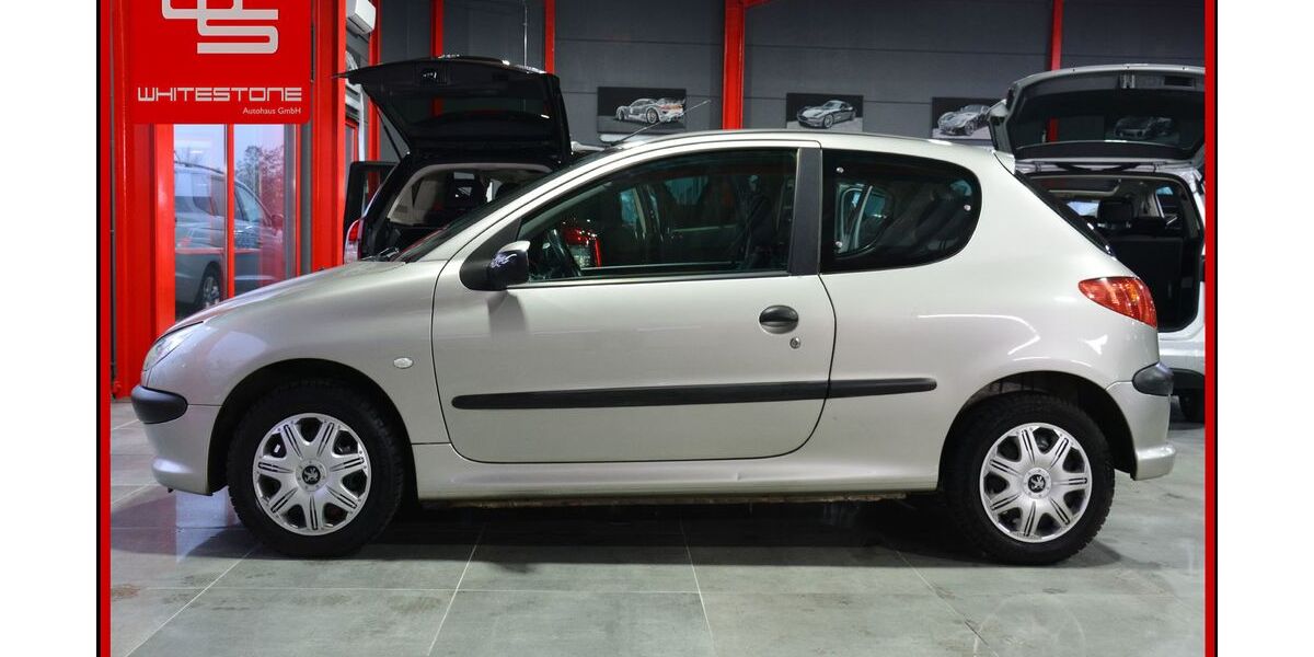 Peugeot 206 115.426 km 1.990 &euro; Falkensee 14612
