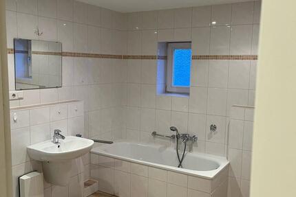 großzügige 3-Zimmer Wohnung im Dreeser Weg 3 (OG links) in 53359 Rheinbach 3 zimmer