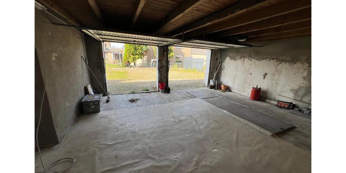 Mehrfamilienhaus, Wohnhaus Geldern - 12 Zimmer, 292 m&sup2;, 2.895&euro; | Angebot:25417361