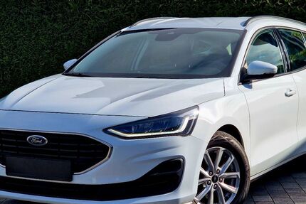 Ford Focus 140.000 km 14.599 &euro; Bad Lippspringe 33175