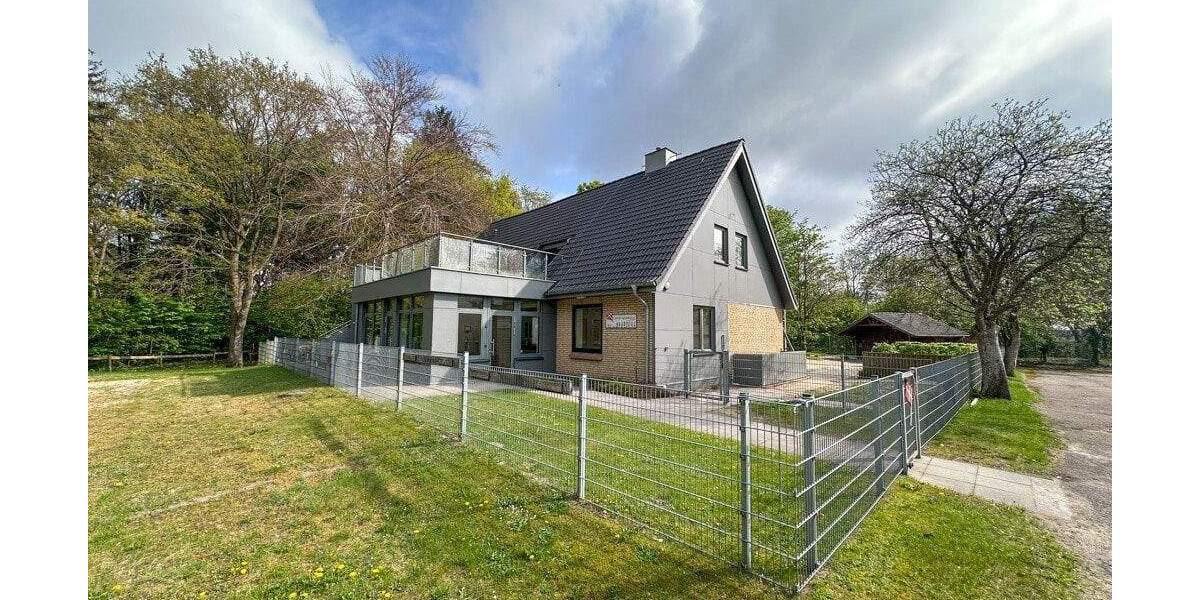 Einfamilienhaus Humptrup - 2 Zimmer, 137 m&sup2;, 349.000&euro; | Angebot:25770571
