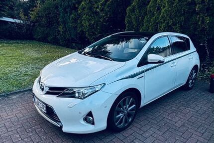 Toyota Auris 139.700 km 11.900 &euro; Giesensdorf 23909