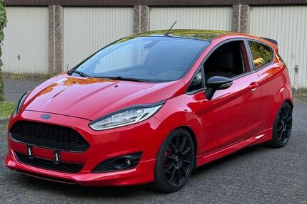 Ford Fiesta 129.000 km 9.499 &euro; Solingen 42699