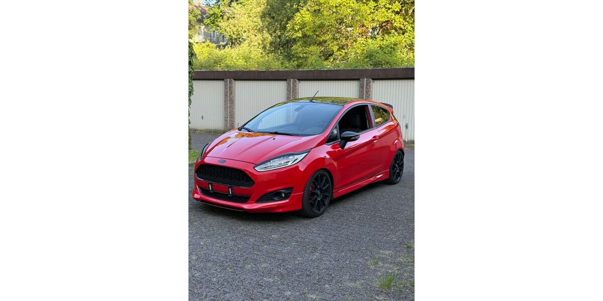 Ford Fiesta 129.000 km 9.499 &euro; Solingen 42699