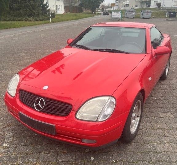 Mercedes-Benz SLK 200 49.307 km 10.130 &euro; Leopoldshöhe 33818