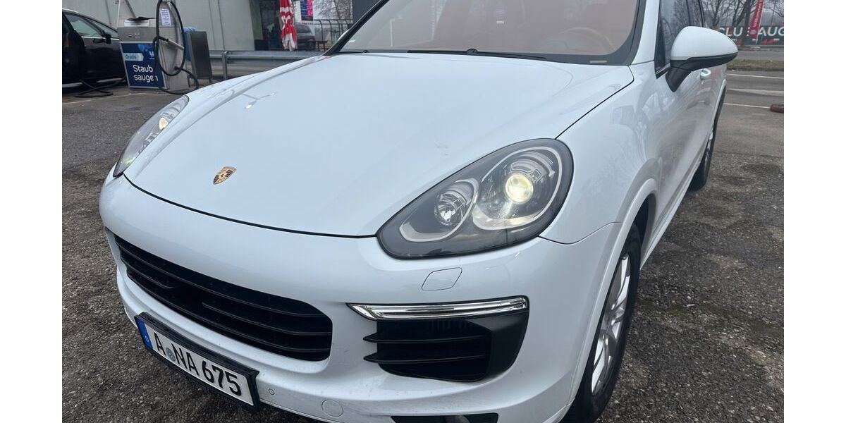 Porsche Cayenne 225.400 km 28.990 &euro; Augsburg 86154