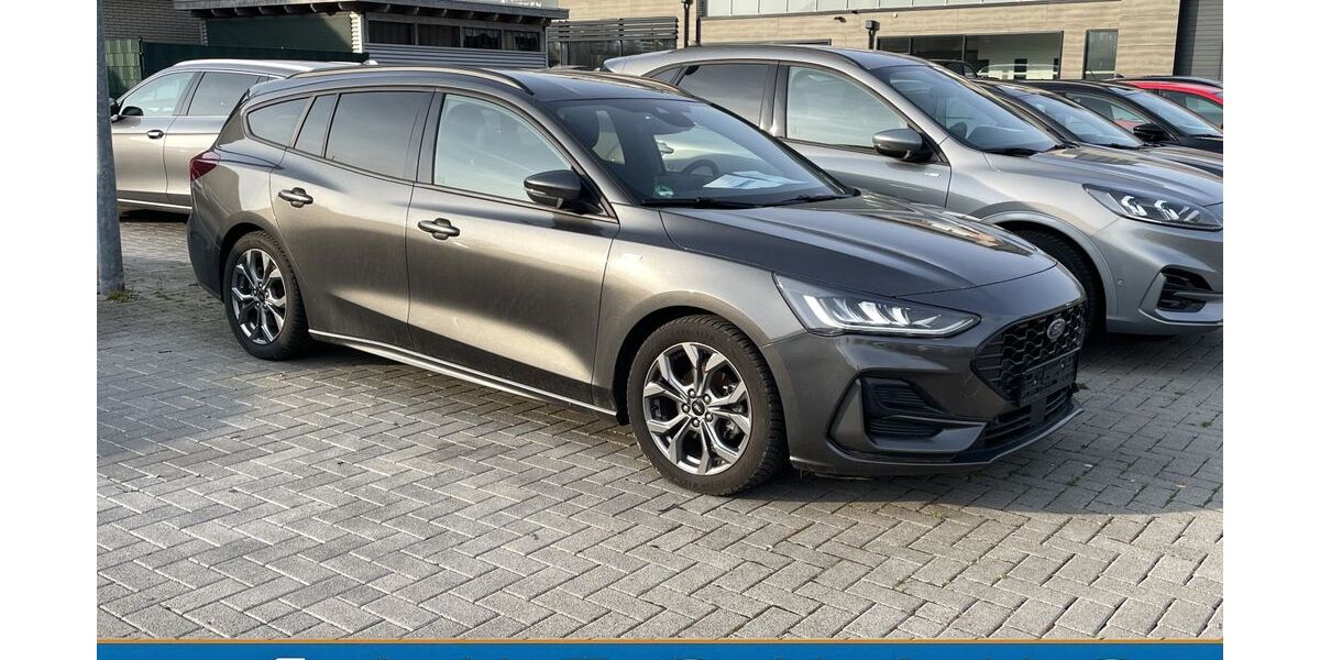 Ford Focus 61.740 km 17.850 &euro; Essen (Oldenburg) 49632