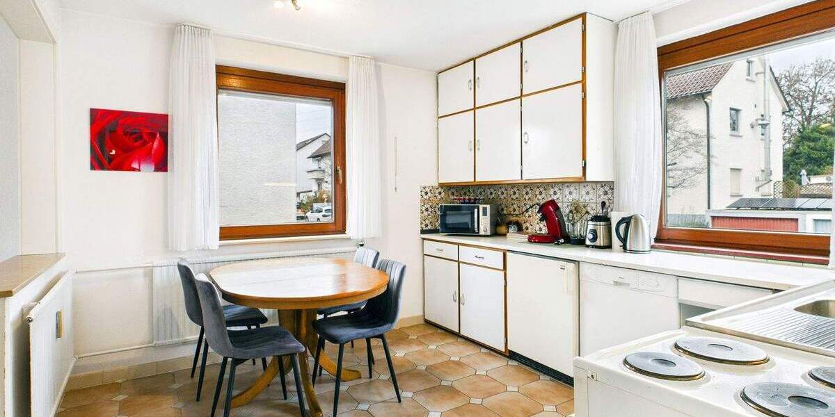 Mehrfamilienhaus, Wohnhaus Ditzingen Hirschlanden - 6 Zimmer, 127 m&sup2;, 555.000&euro; | Angebot:25771171