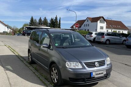 VW Touran 141.845 km 4.500 &euro; Landsberg am Lech 86899
