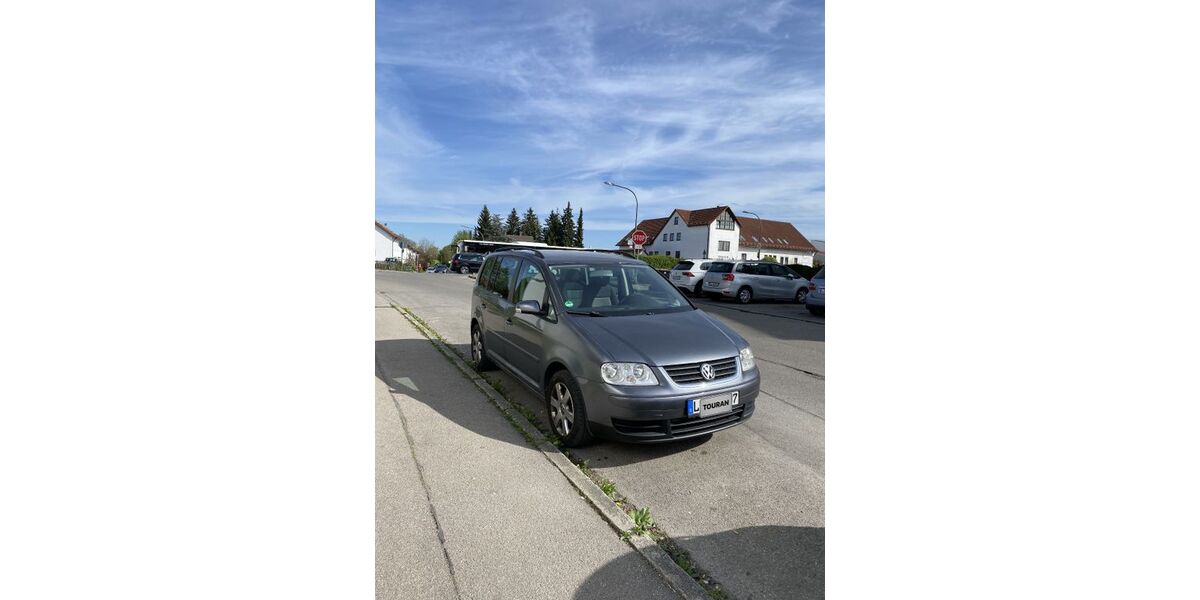 VW Touran 141.845 km 4.500 &euro; Landsberg am Lech 86899