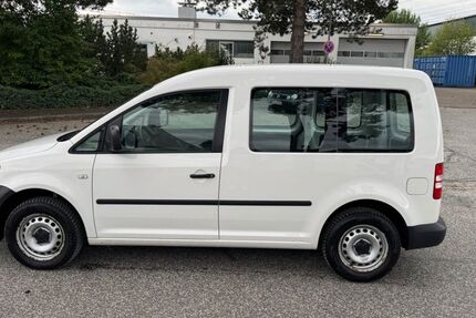 VW Caddy 93.386 km 6.999 € Barsbüttel 22885