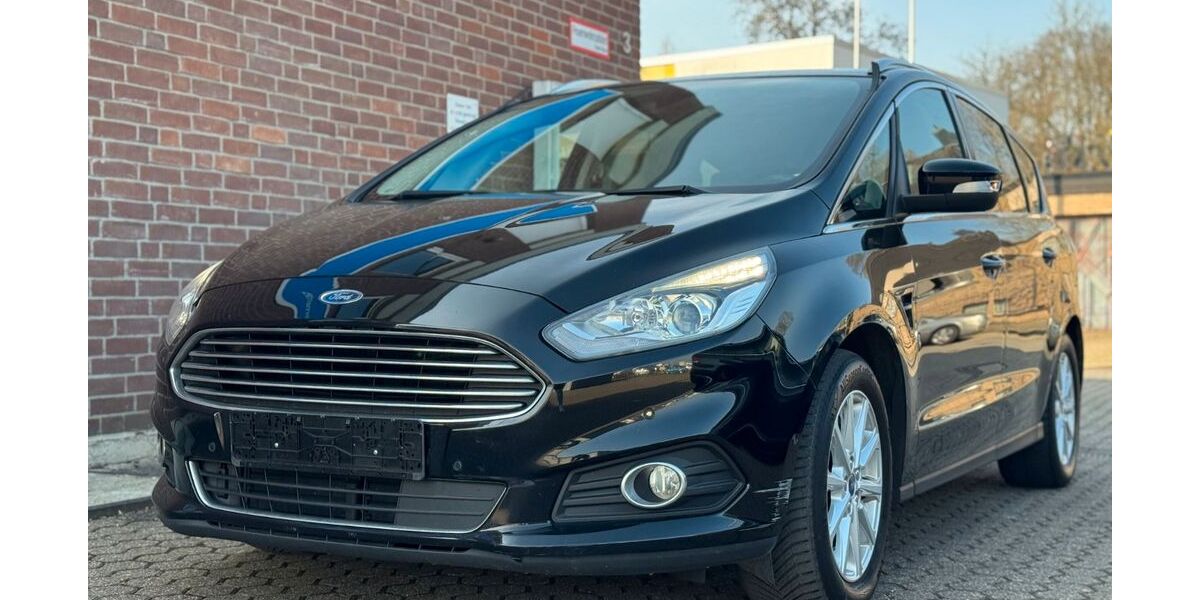 Ford S-Max 119.000 km 14.450 &euro; Düren 52349