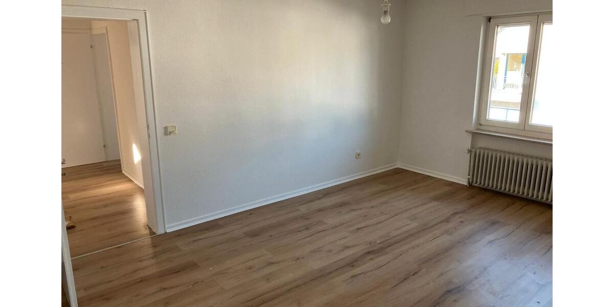 Etagenwohnung Lohmar - 3.5 Zimmer, 95 m&sup2;, 1.015&euro; | Angebot:26279667