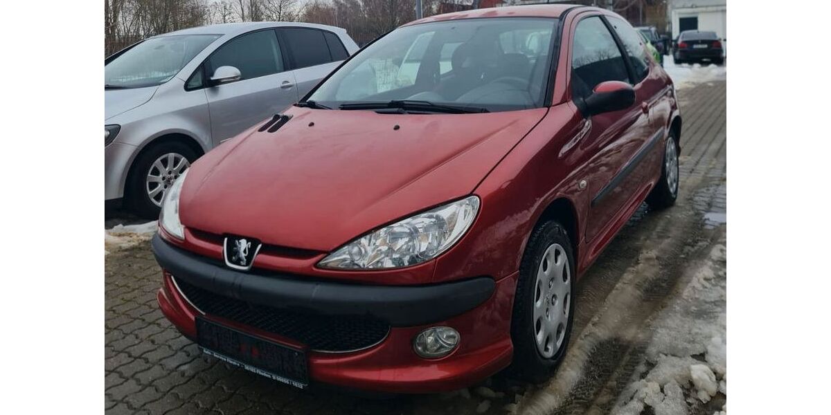 Peugeot 206 155.000 km 1.999 &euro; Hannover 30453