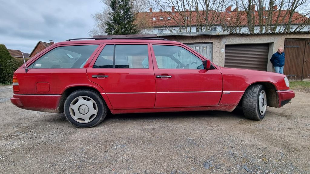 Mercedes-Benz E 220 340.000 km 4.000 &euro; Sassnitz 18546