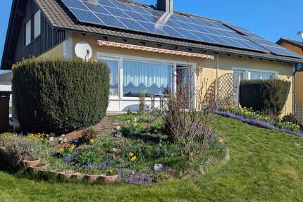 Haus Schwandorf Büchelkühn - 6 Zimmer, 190 m&sup2;, 1.600&euro; | Angebot:26376109