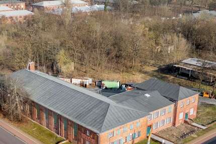 Büro in Brandenburg 950.000 € 1600 m² zimmer