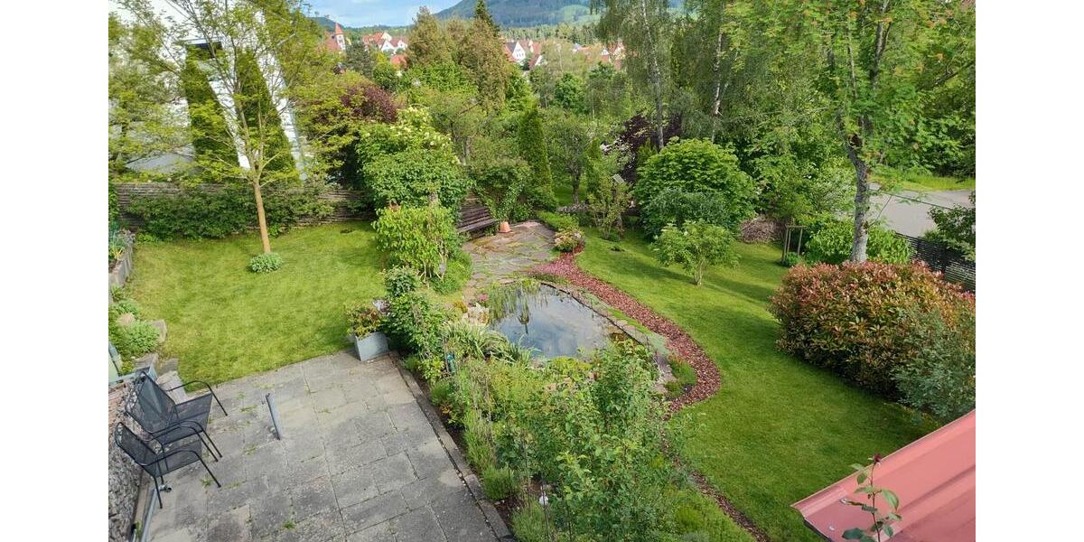 Einfamilienhaus Balingen - 6 Zimmer, 168 m&sup2;, 299.000&euro; | Angebot:26942203