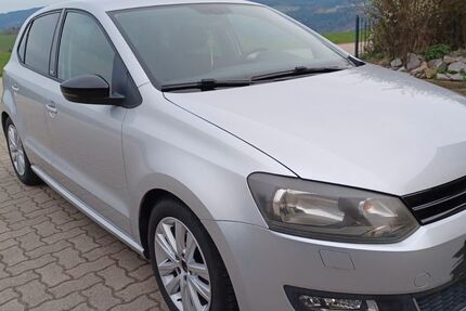 VW Polo 141.100 km 4.700 &euro; Untergriesbach 94107