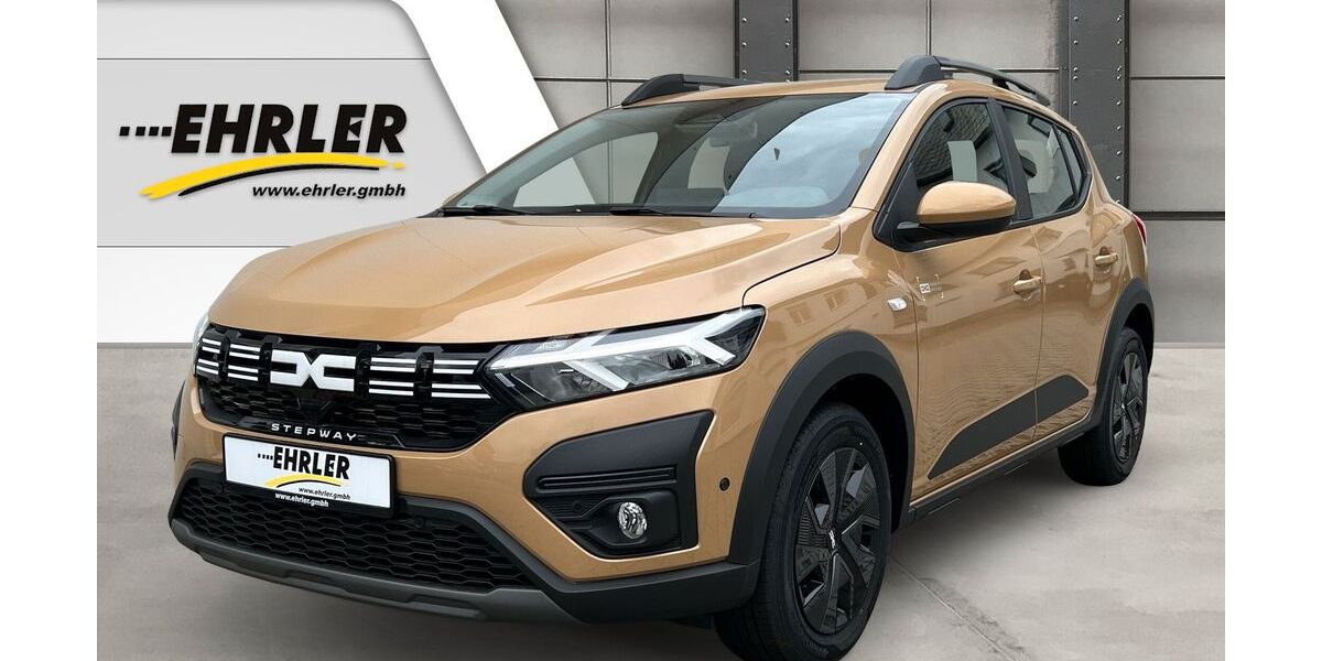 Dacia Sandero 8.500 km 17.900 &euro; Oelsnitz/E. 09376