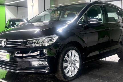 VW Touran 66.000 km 21.990 € Kassel 34125