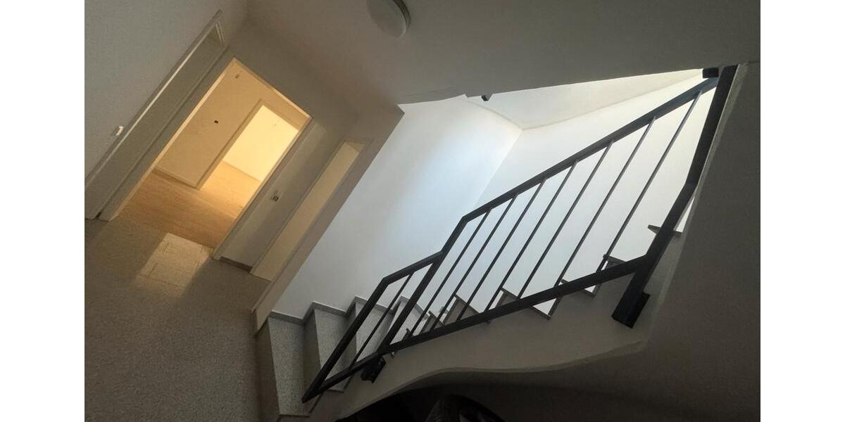 Erdgeschoßwohnung Bergatreute - 3 Zimmer, 86 m&sup2;, 1.300&euro; | Angebot:26406557
