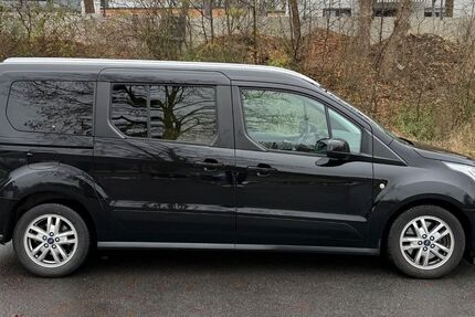 Ford Tourneo Connect 109.000 km 15.290 &euro; Göttingen 37075