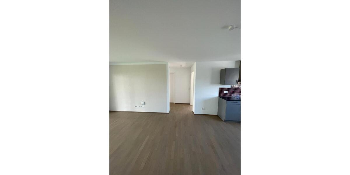 Erdgeschoßwohnung Öhringen - 4 Zimmer, 103 m&sup2;, 1.290&euro; | Angebot:26234287