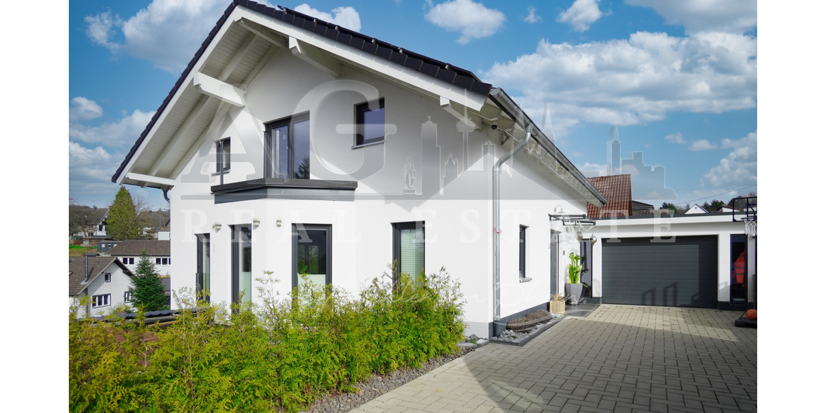 Einfamilienhaus Windeck - 8 Zimmer, 330 m&sup2;, 795.000&euro; | Angebot:25416128