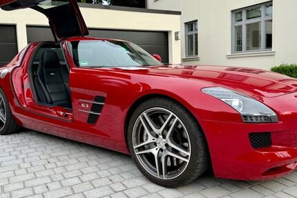 Mercedes SLS AMG