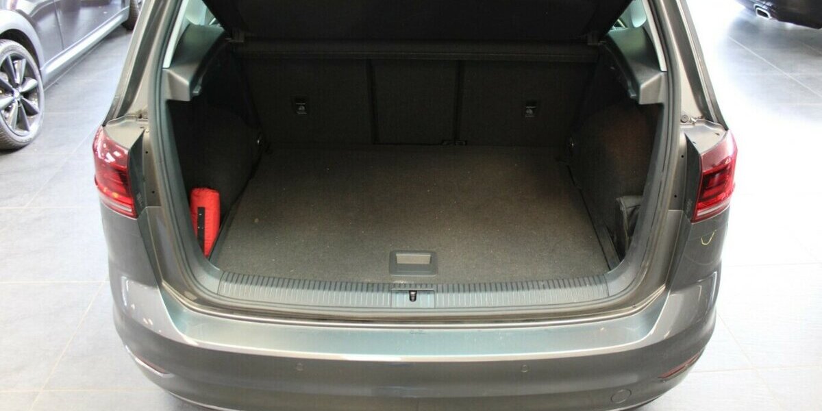 VW Golf Sportsvan 1.0 TSI OPF United 78.395 km 15.980 € Euskirchen 53881