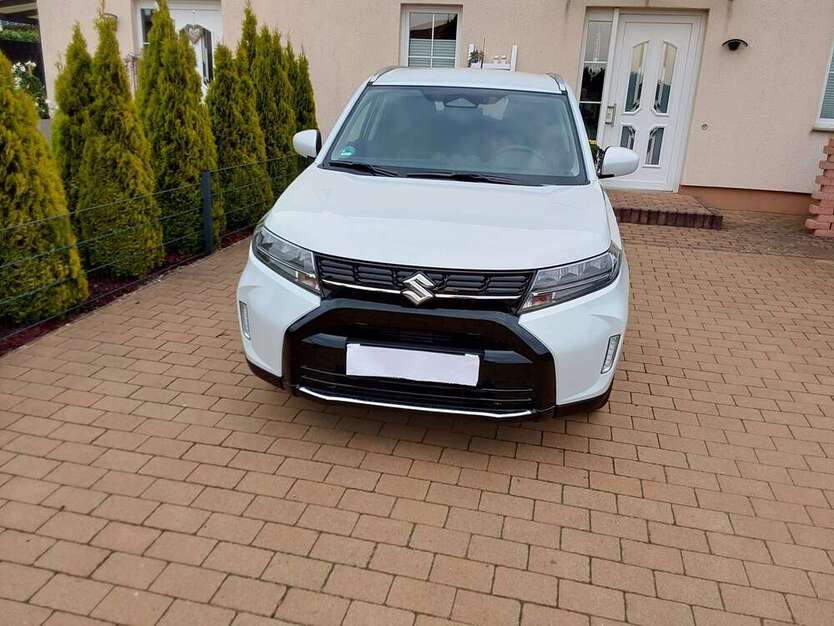Suzuki Vitara 1.100 km 24.765 € Luhden 31711