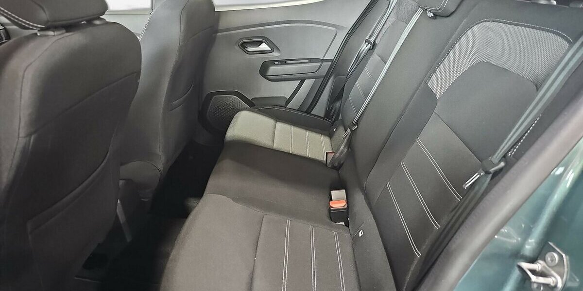 Dacia Sandero III Expression Navi, Kamera, Sitzheizung 2.572 km 17.645 &euro; Schwalbach/Taunus 65824
