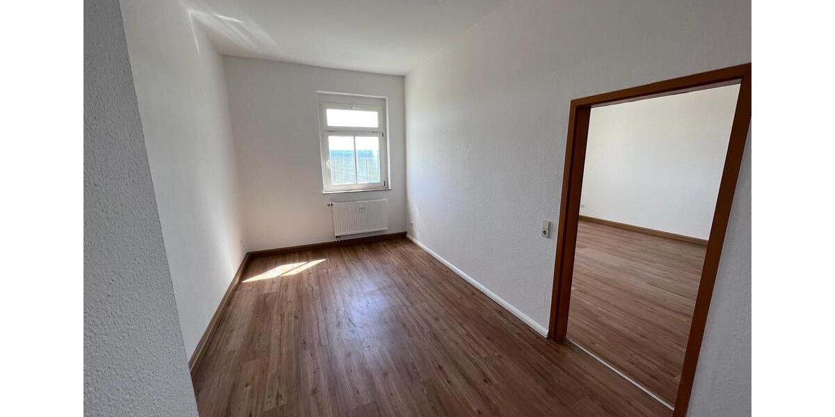 Etagenwohnung Querfurt - 2 Zimmer, 74 m&sup2;, 410&euro; | Angebot:26123967